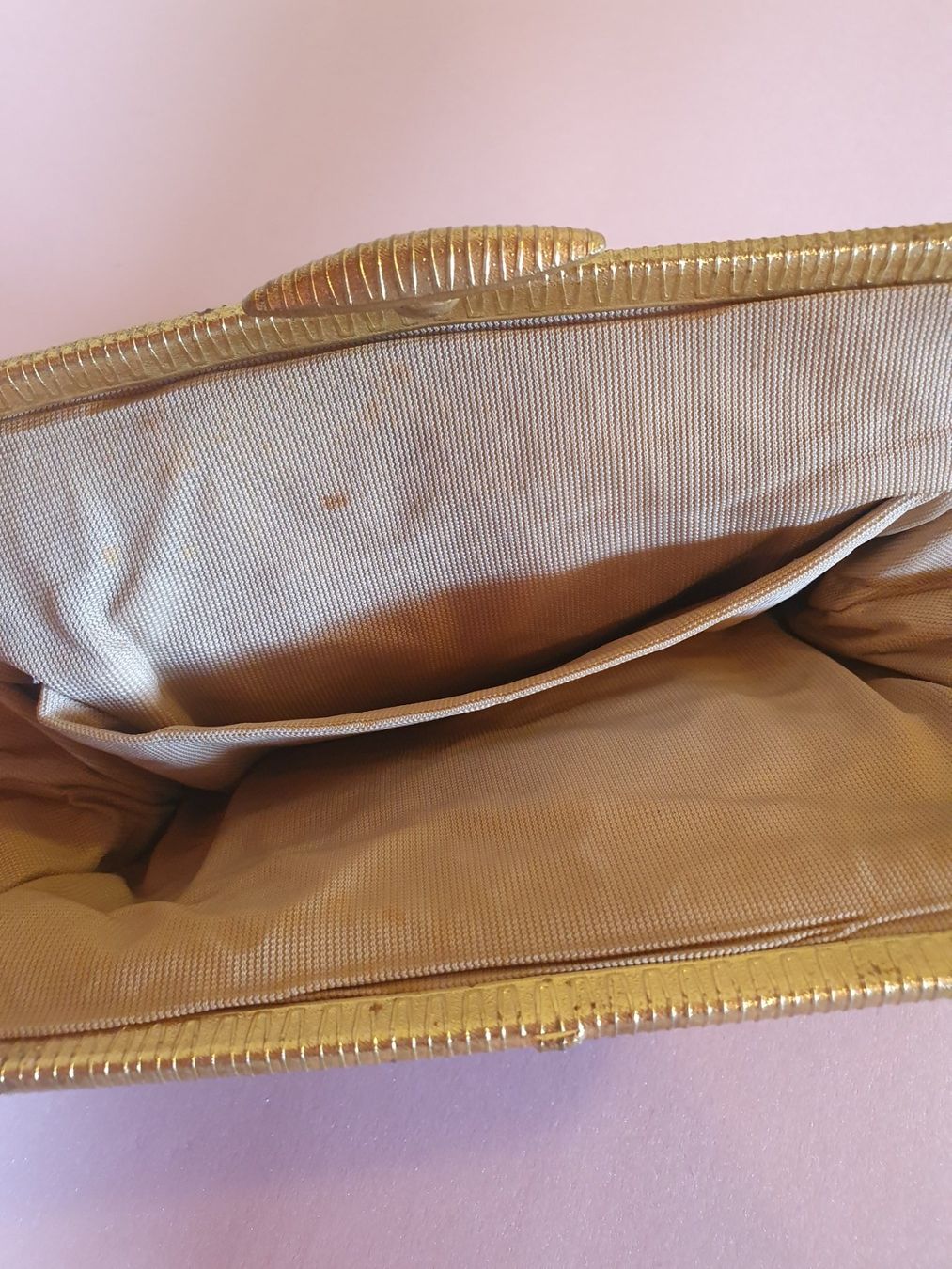 Taschen für Damen: Schwarze Vintage Clutch – Gebraucht aus Hüttlingen von Thurgi85 1