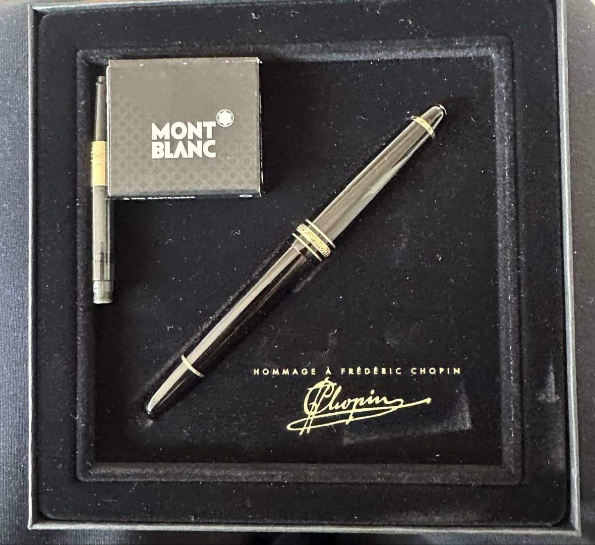 Montblanc Altro in Scrittura & Disegno: Plume Montblanc – Nuovo e nell'imballaggio originale da Mont-sur-Rolle venduto da AntiqueFox