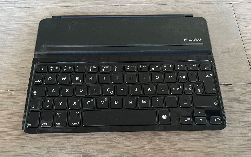 Logitech Ultrathin Bluetooth Keyboard Cover i5 Kaufen auf Ricardo