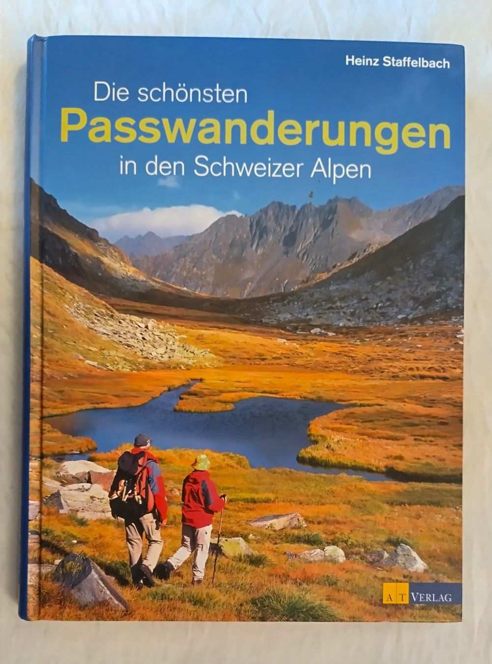 Libri: Passwanderungen in den Schweizer Alpen / Wander Buch 2008 – Usato da Bellach venduto da JingleJerry