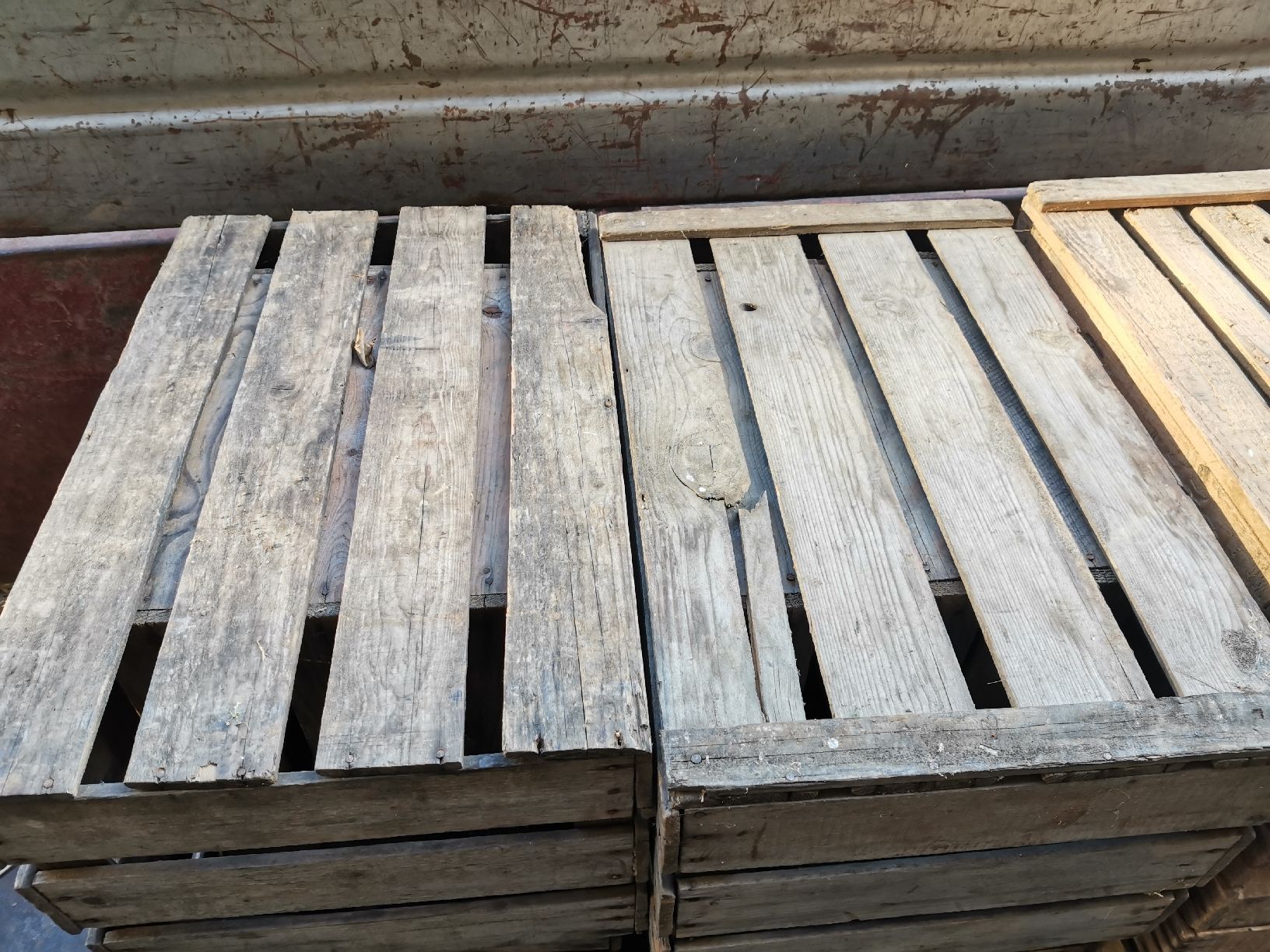 Tutte le decorazioni: Dekorations Obstharassen  – Usato da Schenkon venduto da Steyr30