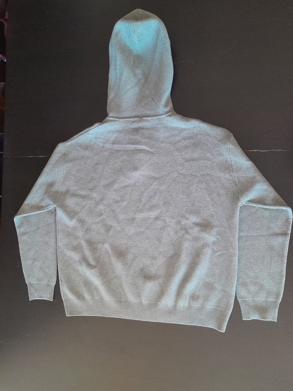Oysho Maglioni & Felpe: Hoodie en maille Oycho taille M – Usato da Genève venduto da ang_fd8z 2