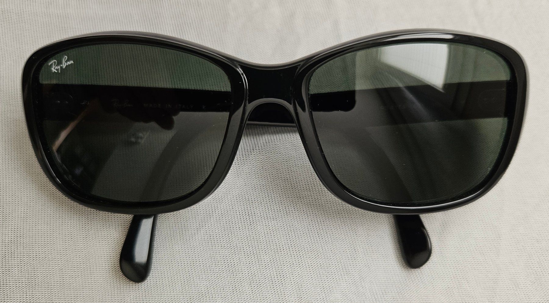 Ray-Ban Occhiali & Lenti: Sunglases Ray-Ban RB4174 601 – Usato da Biel/Bienne venduto da ypslilon 2