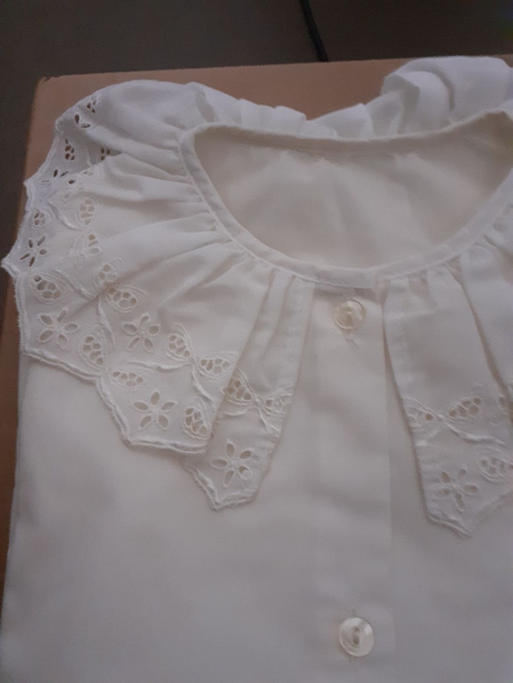 Camicette, T-shirt & Top: Vintage Bluse mit Spitze, Grösse ca. 176  – Usato da Zürich venduto da zurclich 1