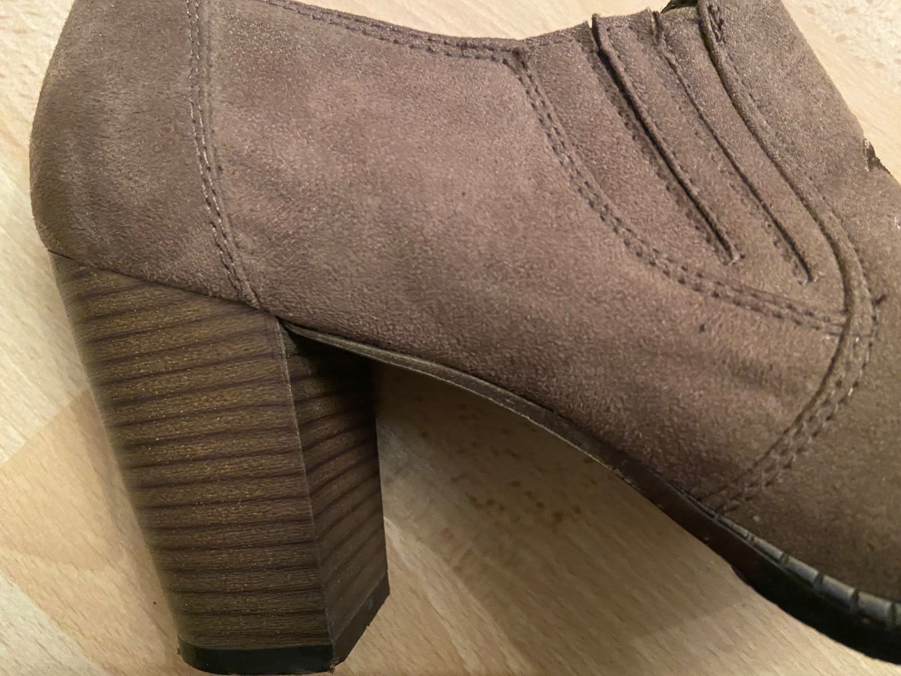 Graceland Scarpe da donna: Damenschuh, Pump Gr. 41 – Usato da Oberrüti venduto da Jomaru 2