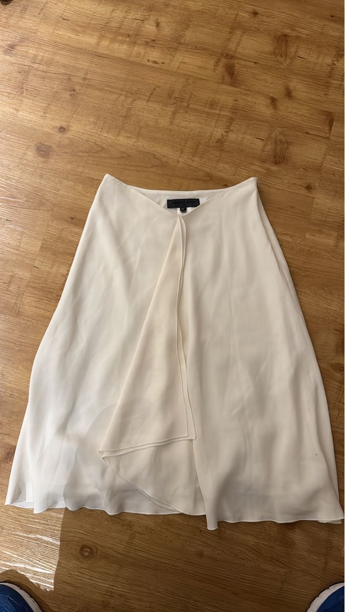 Röcke: Eleganter Sommerrock, Creme, Gr. 38 – Gebraucht aus Vella von Buendnersteinbock