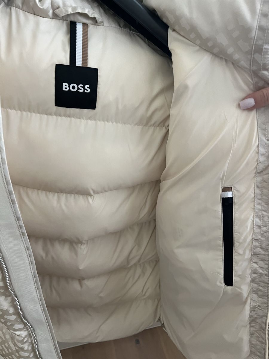 Hugo Boss Giacche: Neue BOSS Jacke – Nuovo (secondo la descrizione) da Rotkreuz venduto da car_9rt7 3