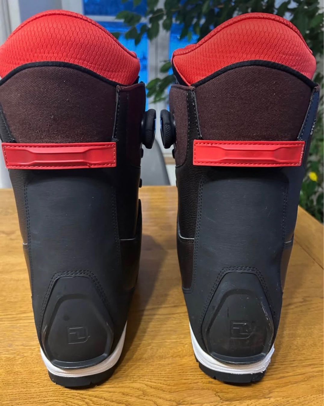 Scarpe da uomo: Boots snowboard Deeluxe x-plorer – Usato da Renan BE venduto da Niklos6 6