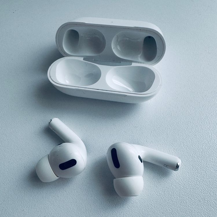 Apple Kopfhörer: Original Apple AirPods Pro 1 Gen. Wireless USB-C Kabel – Gebraucht aus Basel von MY.AIRPODS.SHOP 4