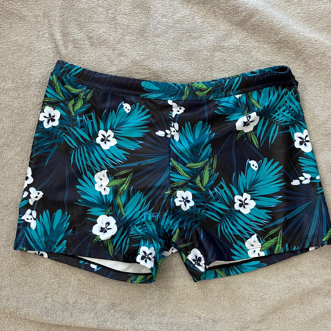 Badehosen: Badehose wie neu – Gebraucht aus Waedenswil von paimai