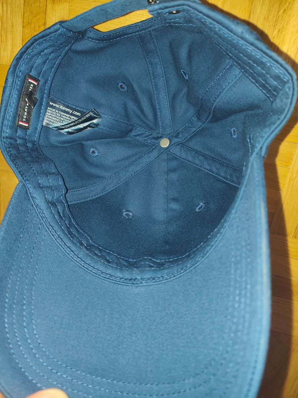 Tommy Hilfiger Altro in  Abbigliamento & Accessori: Tommy Hilfiger Flag – Nuovo (secondo la descrizione) da Grüt (Gossau ZH) venduto da SonyD 2