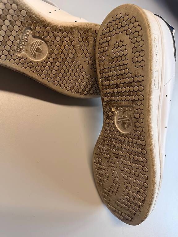 Damenschuhe: Stan Smith Sneaker, weiss  40 2/3 – Gebraucht aus Zumikon von Fahrgaestin 3