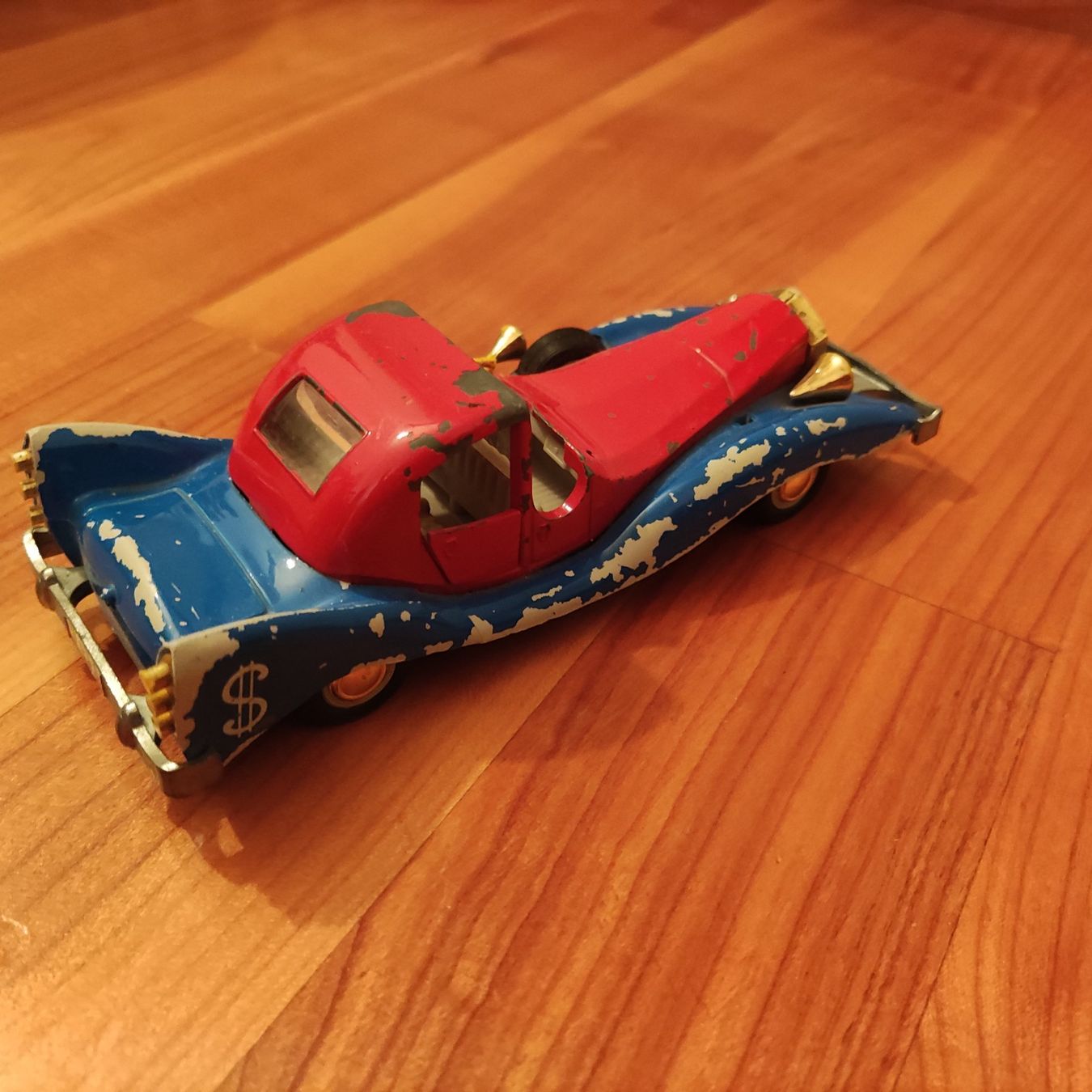 Disney Modellini d'auto: Paper one Walt Disney Auto Nr. 553 – Usato da Solothurn venduto da Csw1 2