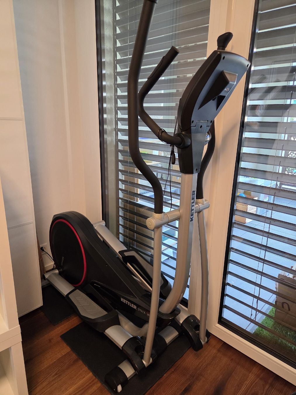Kettler Hometrainer: Kettler Crosstrainer Unix E Ergometer Top Zustand – Usato da Russikon venduto da Scooodie27
