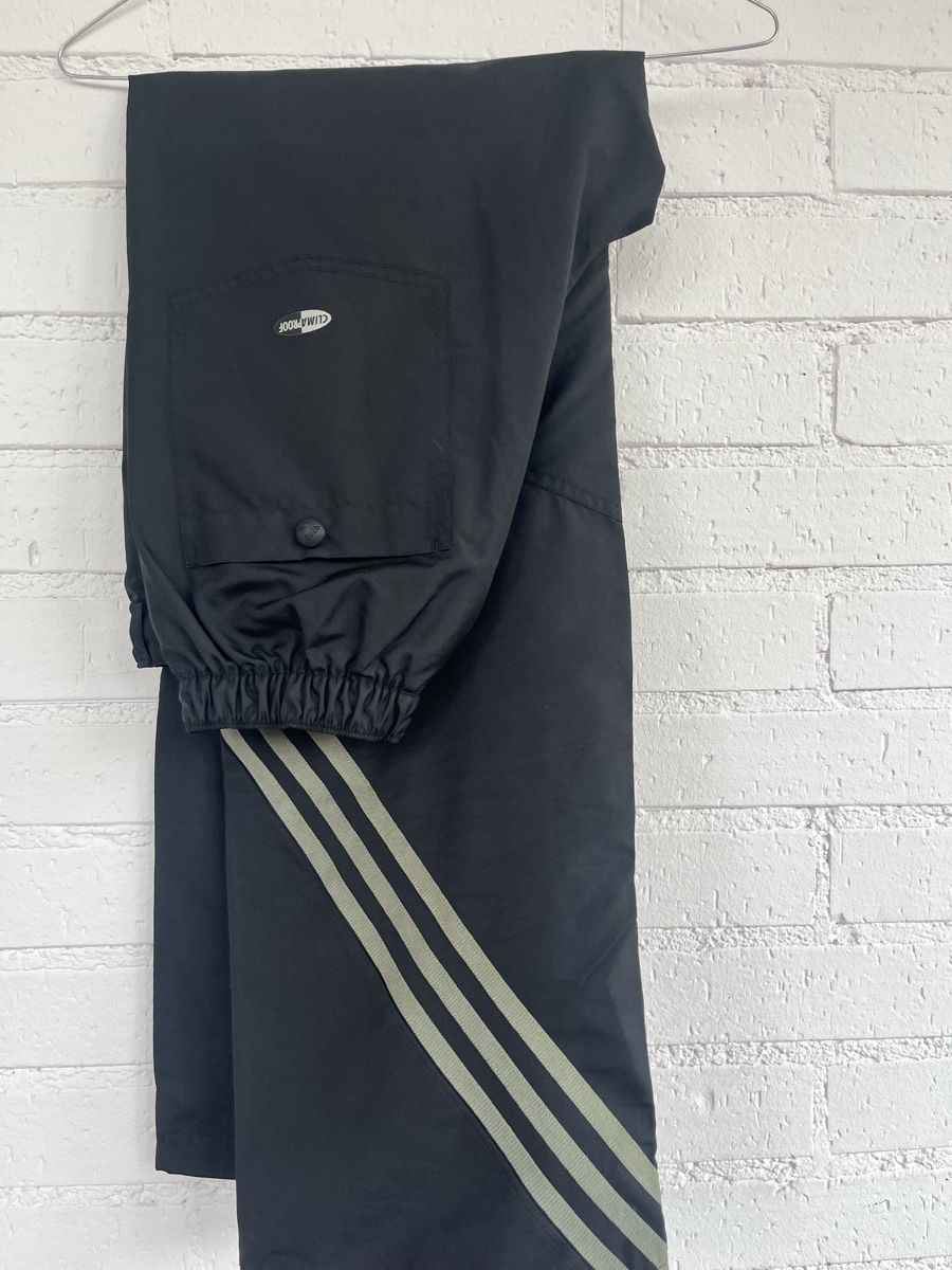 Adidas Pantalons: Adidas - Track Hose – D'occasion à Embrach par hexslog00 1