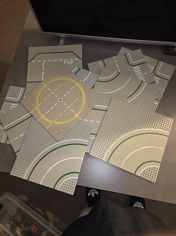 Giocattoli: 11x Lego Classic Strassenplatten – Usato da Zürich venduto da jil_pyn9