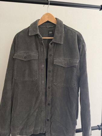 Oversized Cordjacke Zara Herren Grau Grösse S guter Zustand