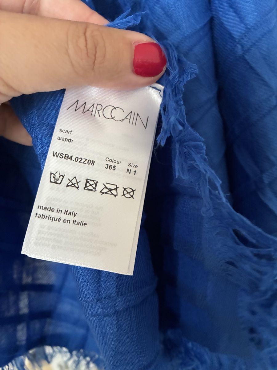Marc Cain Foulards & écharpes: Marc Cain Schal royalblau – D'occasion à Sissach par Monkbay 2