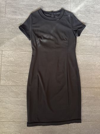 Das Kleine Schwarze, schickes Etuikleid