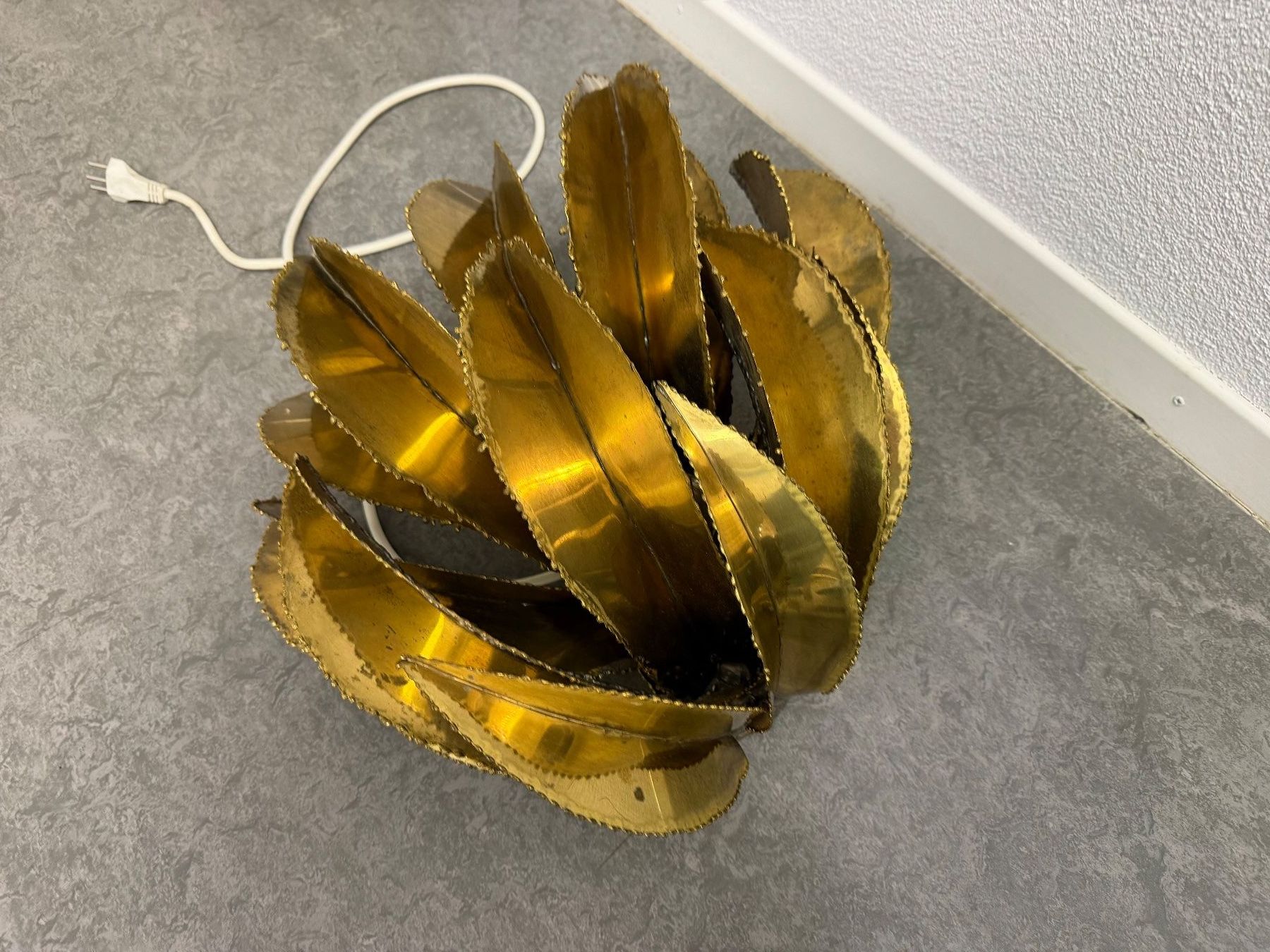 Lampadari & plafoniere: Maison Jansen Agave Pendelleuchte – Usato da Gümligen venduto da Brocki-Reimal-Stift 1