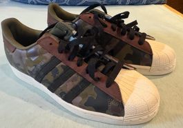 **** ADIDAS SUPERSTAR ****