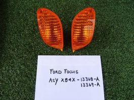 Ford Focus Frontblinker rechts + links