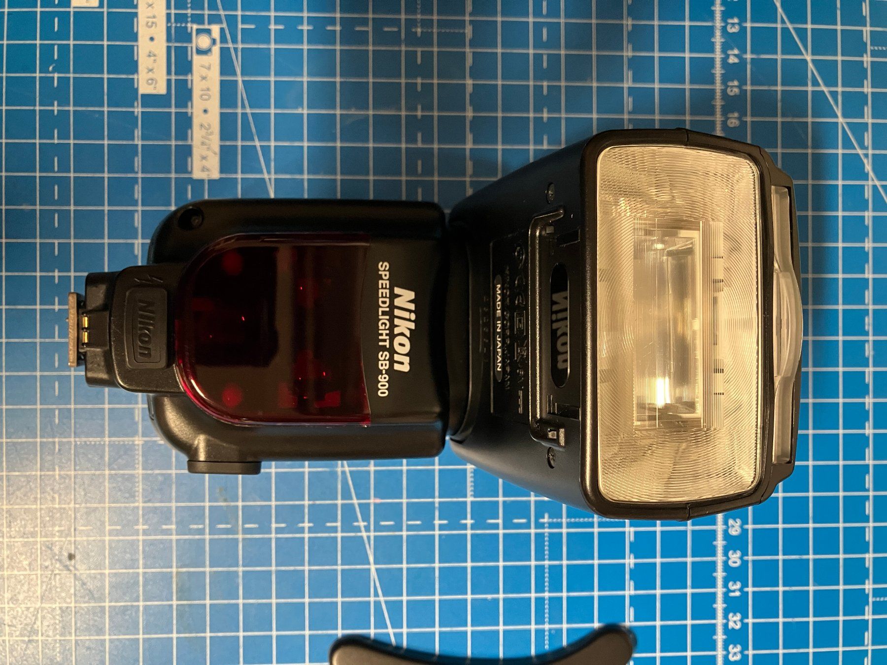 Nikon Flash: Nikon SB-900 – Nuovo (secondo la descrizione) da Brunnen venduto da Obw16 6