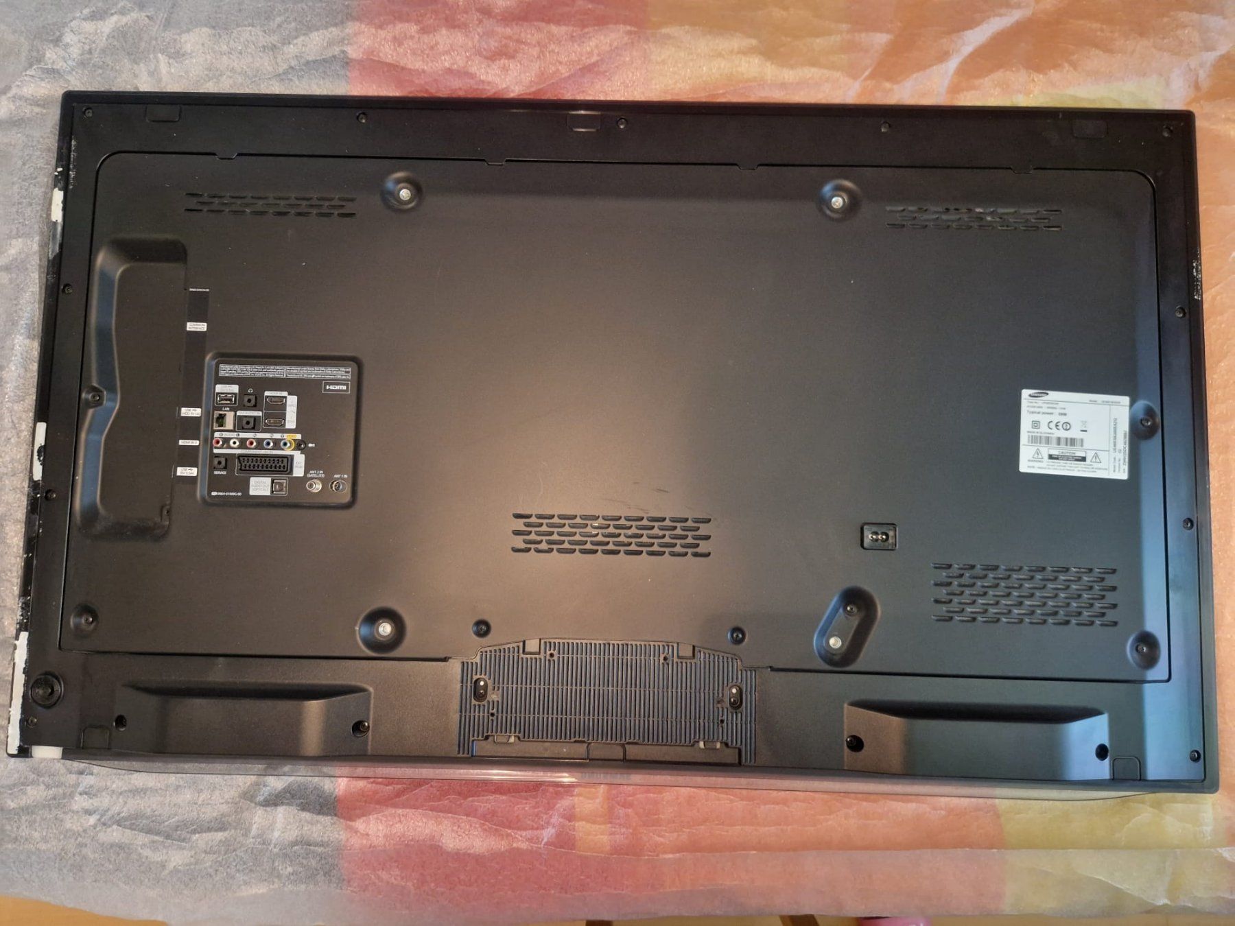 Televisori: Samsung LED UE46ES6300 46 Zoll – Usato da Goldach venduto da Dario.DM 2