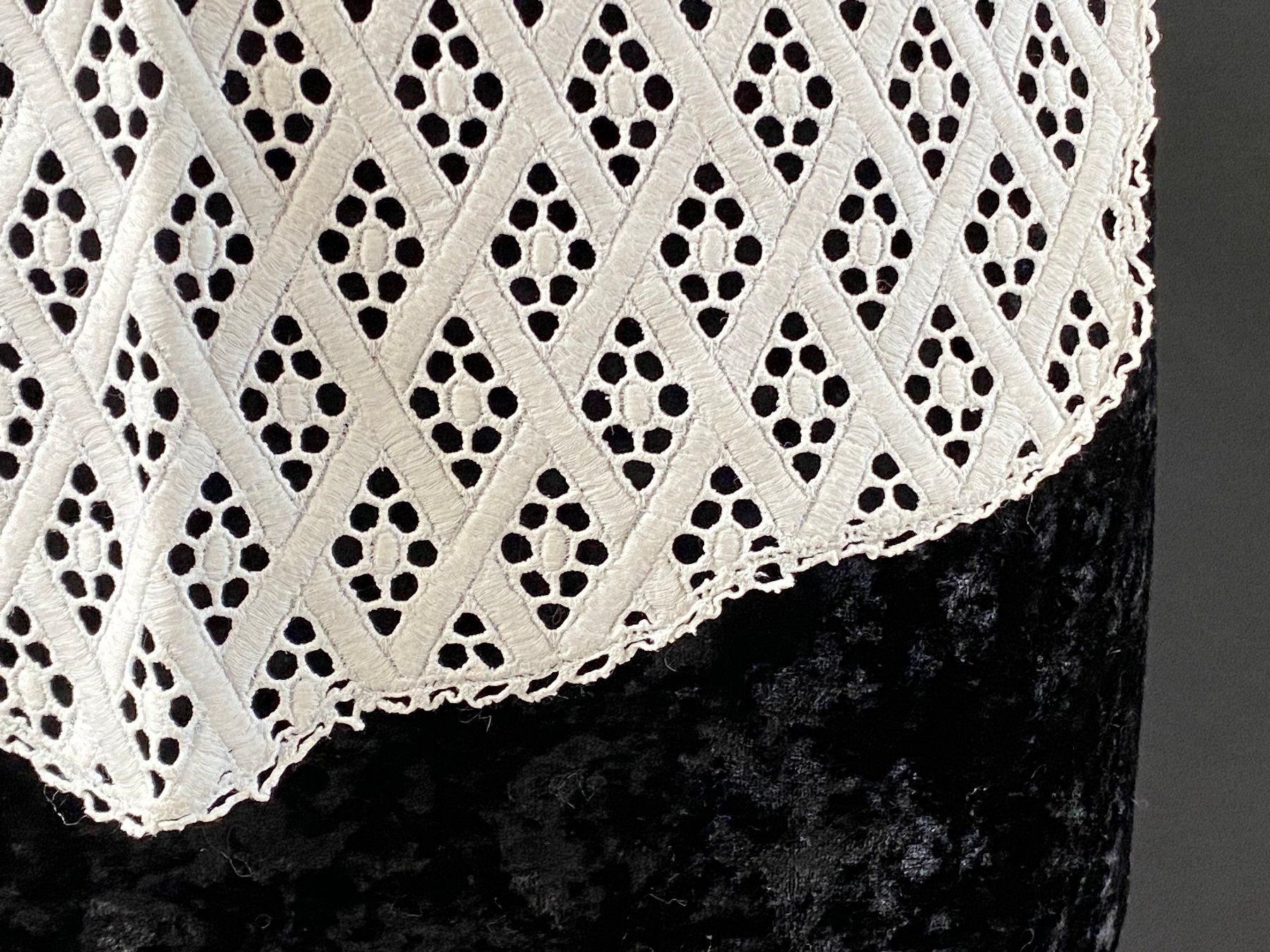 Abbigliamento & accessori d'epoca: Vintage Servierschürze – Usato da Schaffhausen venduto da VintageCity 5