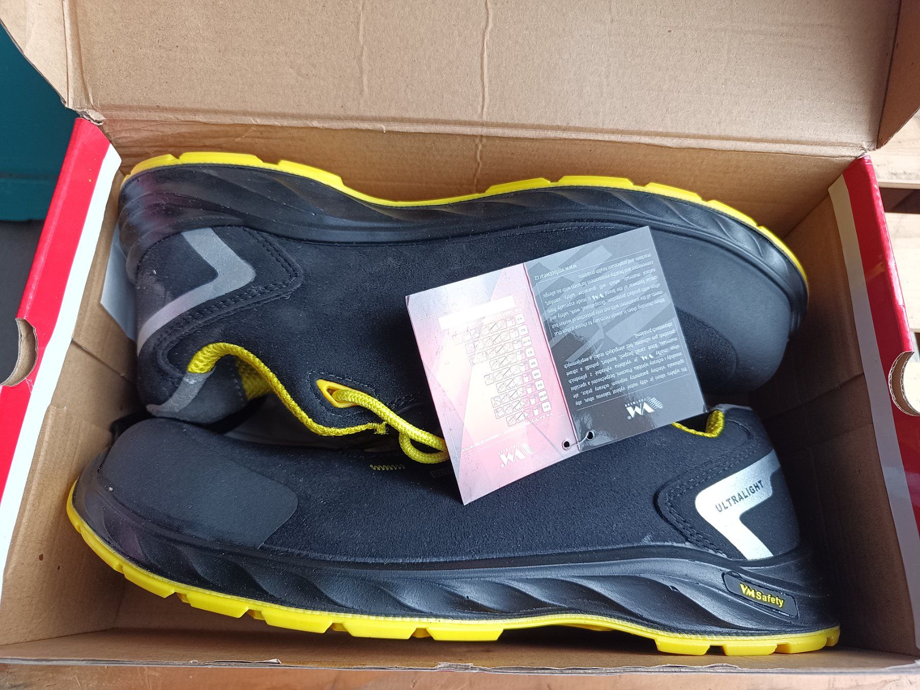 Scarpe da uomo: VM Sicherheitsschuhe S3 ESD SRC 45 – Nuovo e nell'imballaggio originale da Oberegg venduto da 19franzi94 6