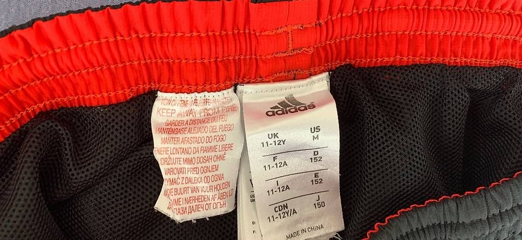 Pantaloni: Turnhose Adidas Grösse 152 – Usato da Rothenburg venduto da Flaeckly 2