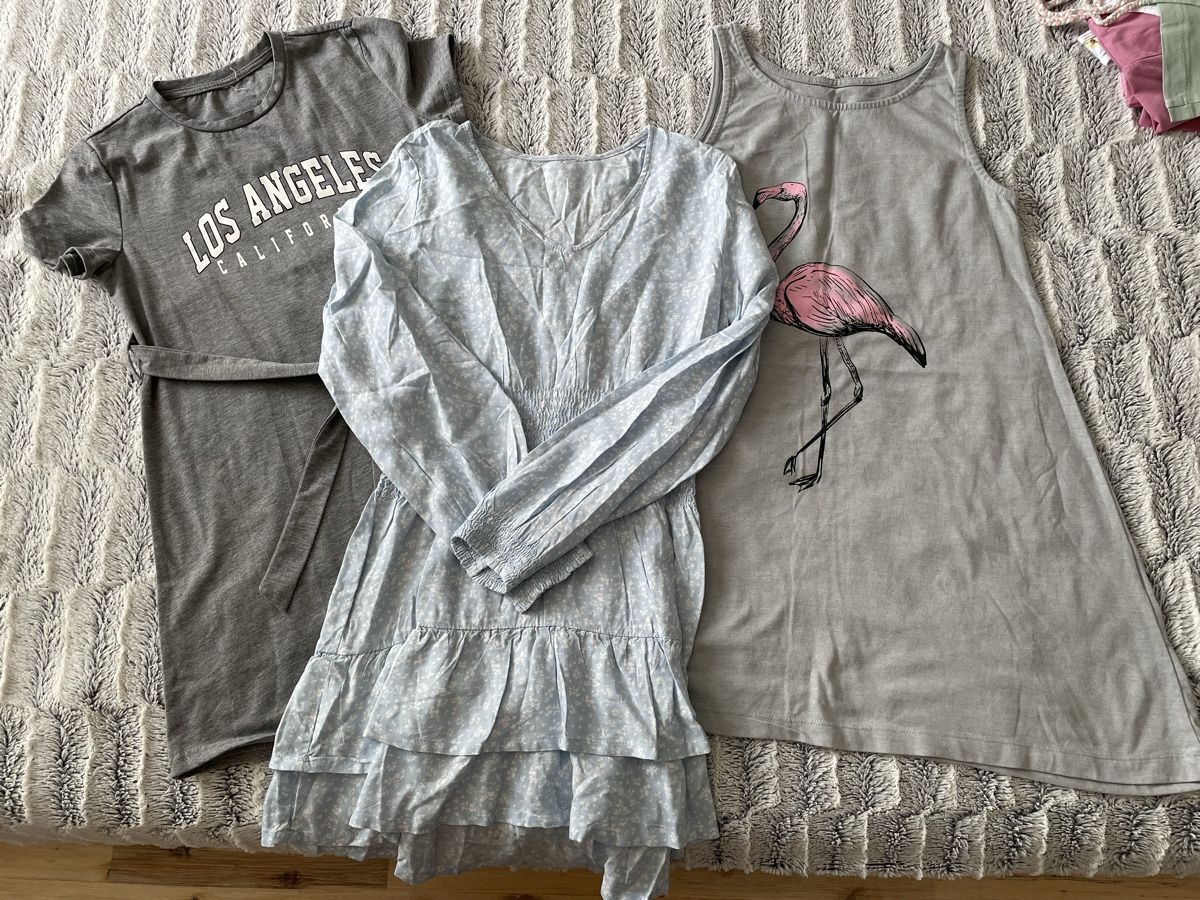 Lotti & Set di vestiti: Kleiderpaket für Mädchen 1. – Usato da Rothenburg venduto da keny79z5 6