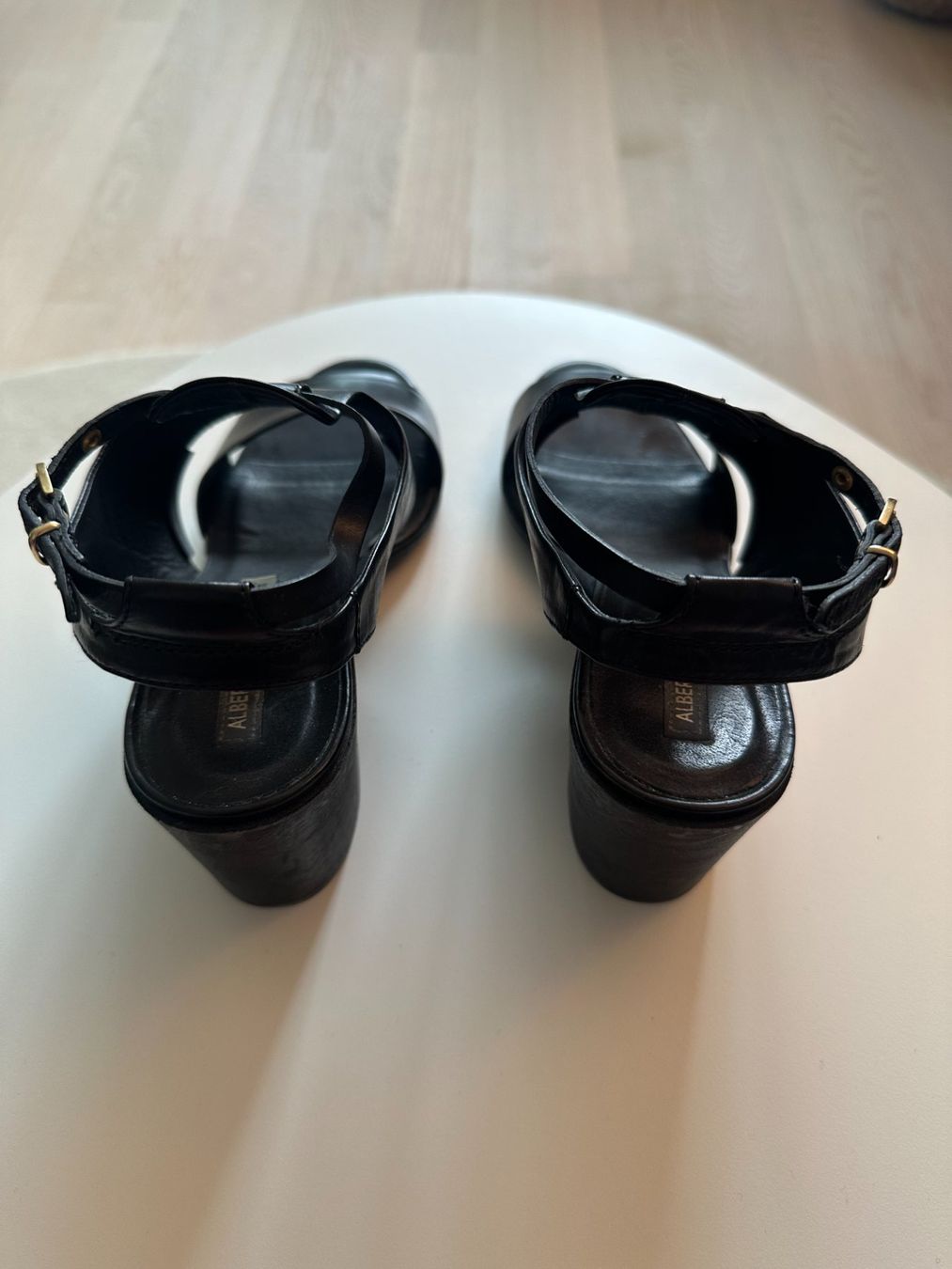 Damenschuhe: Sandalen von Alberto Fermani – Gebraucht aus Zürich von Rigiblick2 1