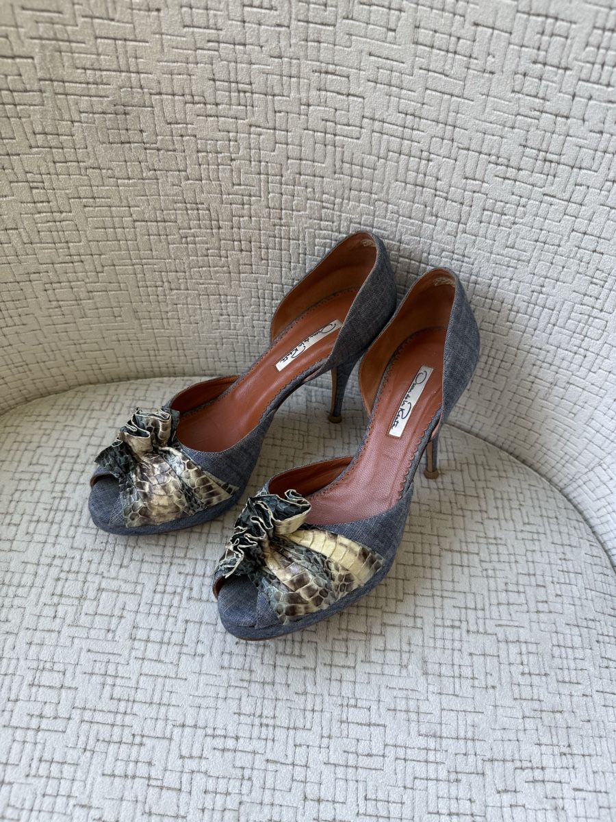 Damenschuhe: Escarpins Oscar de la Renta denim et python – Taille 38 – Neu (gemäss Beschreibung) aus Genève von iry_67wr 1