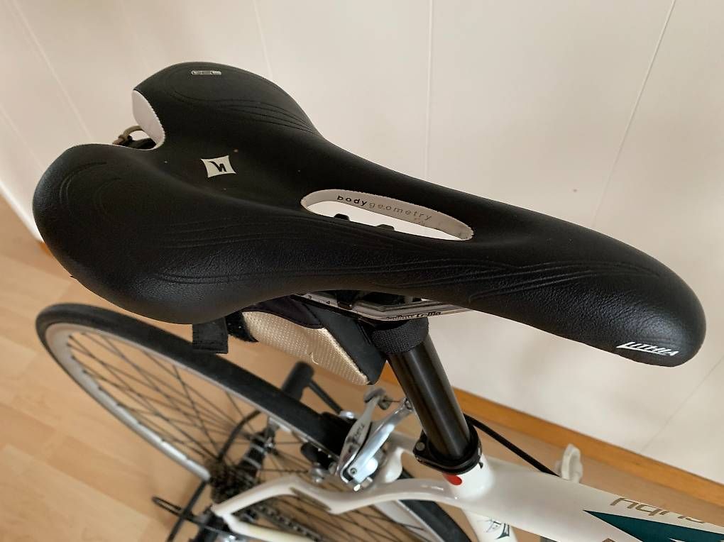 Biciclette: Damen Rennvelo "ruby" von Specialized Grösse 54  – Usato da Trimstein venduto da FeltAR5 3