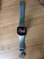 Fitbit Versa 4 Smartwatch Blaue Farbe - Sehr gut erhalten ⌚️