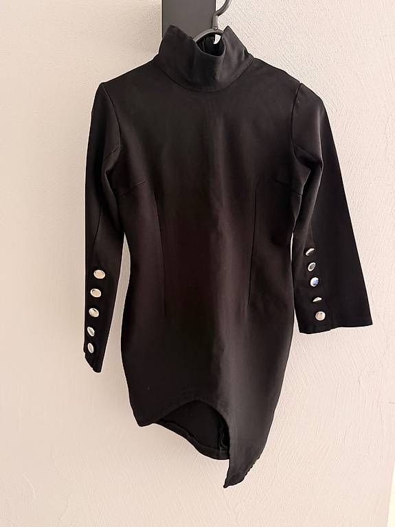 Vestiti: Black Mock Neck Mini Dress Size S,  – Usato da Münchwilen AG venduto da ale_bm7y 1