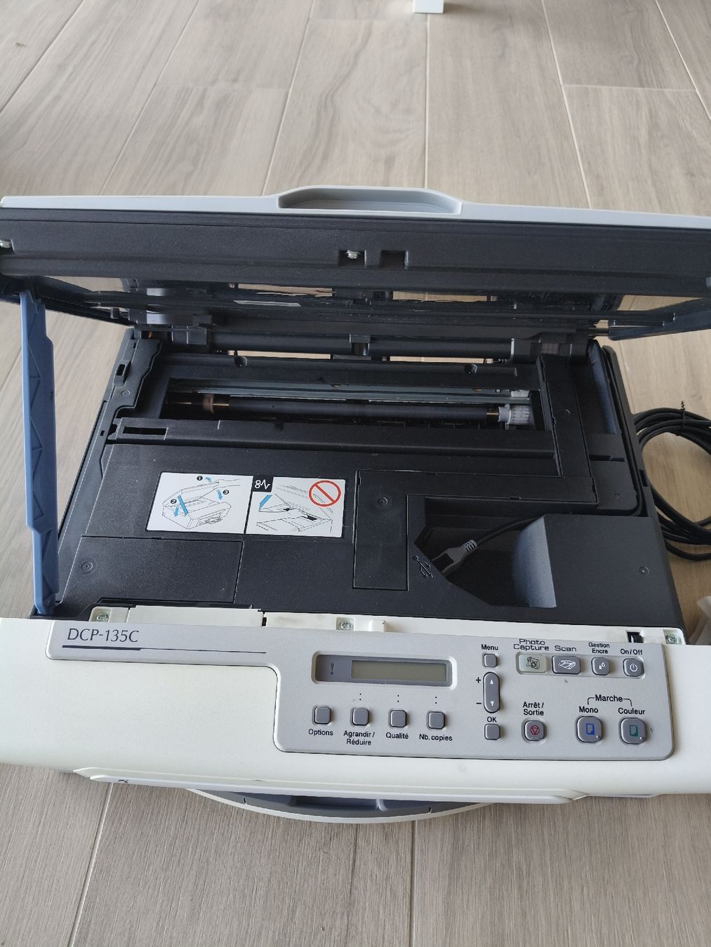 Brother Drucker: Brother DCP-135C avec cartouches – Gebraucht aus Monthey von lesaffairesdecamille 6