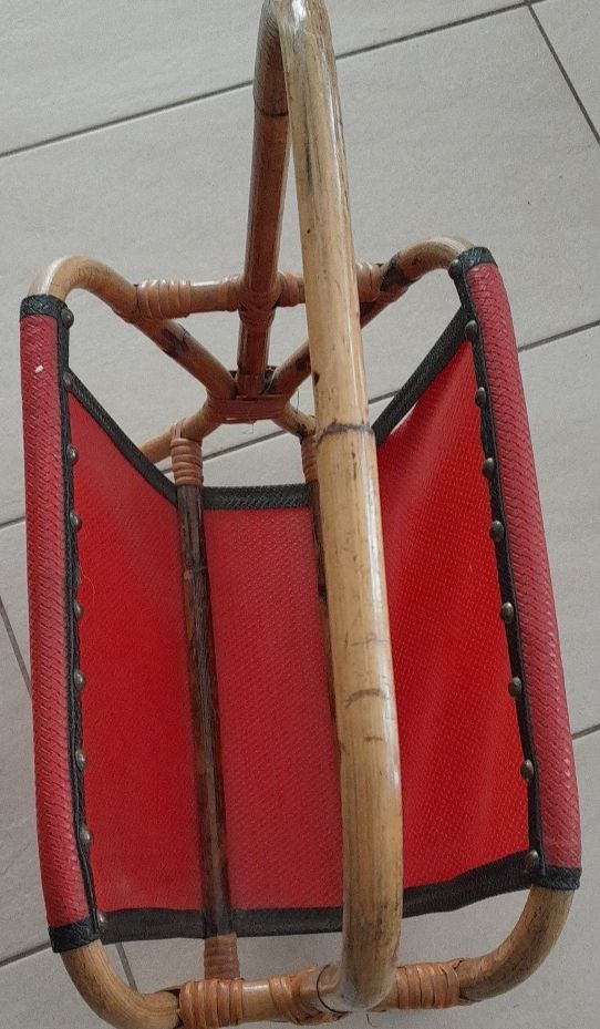Raccoglitori: Portariviste vintage in bambù e plastica  rosso – Usato da Carena venduto da bdi_dz9m