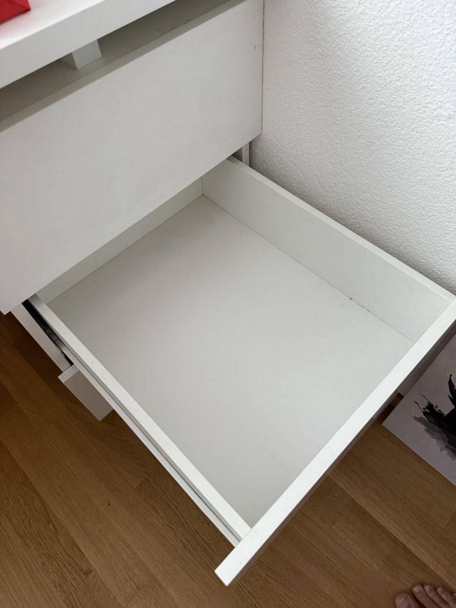Scrivanie: Pult – Usato da Mörschwil venduto da Seegurke18 1