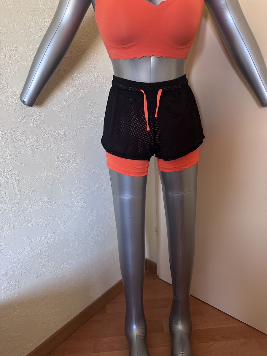 Pantaloni: Short noir orange S  – Nuovo e nell'imballaggio originale da Boussens venduto da sko_9w6t