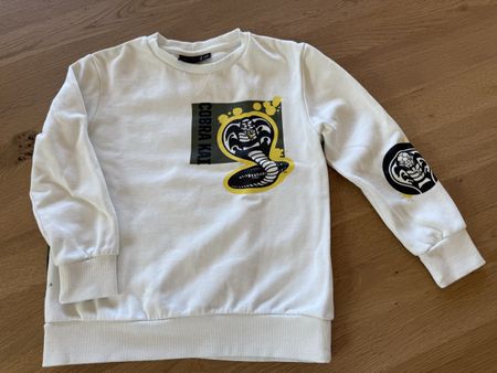 Cobra Kai Pullover, Grösse XXS (122/128)