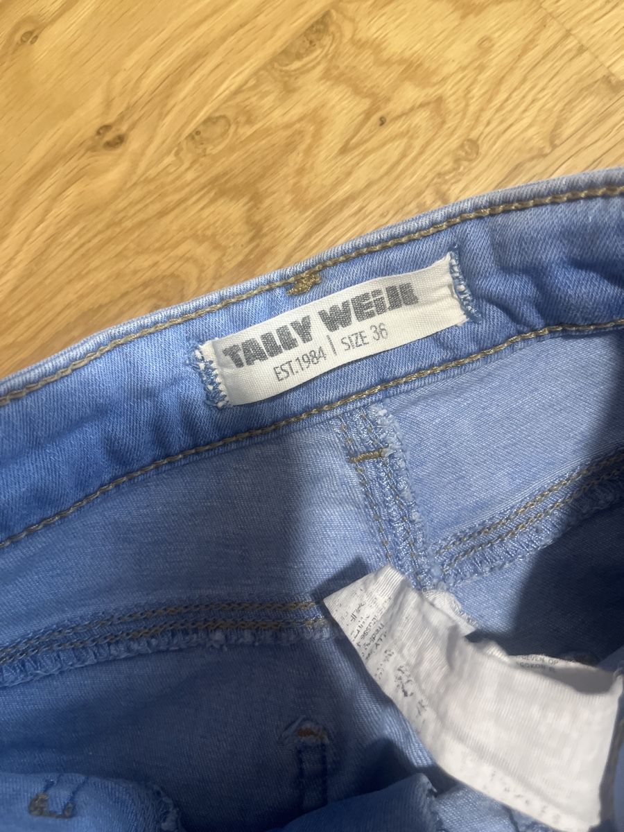 Tally Weijl Jeans: Jeans bleu TALLY WEIJL – D'occasion à Le Locle par Mayd_h 2