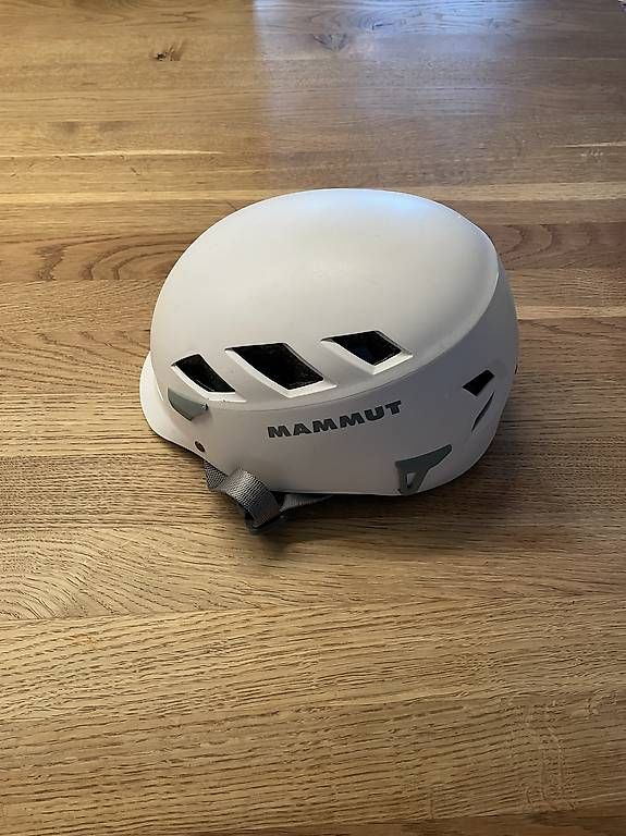Casques: Kletterhelm – D'occasion à Zürich par poly05