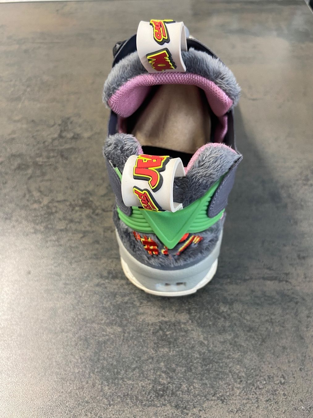 Reebok Scarpe da uomo: REEBOK pump x Tom and Jerry Sneakers – Usato da Auvernier venduto da Tatel2012 4
