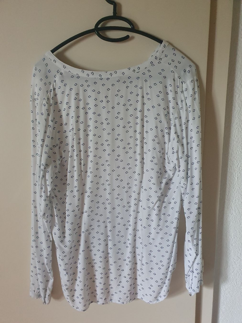 Blusen: weiss,blaue Bluse - Grösse S – Gebraucht aus Muri AG von mic_v97r 1