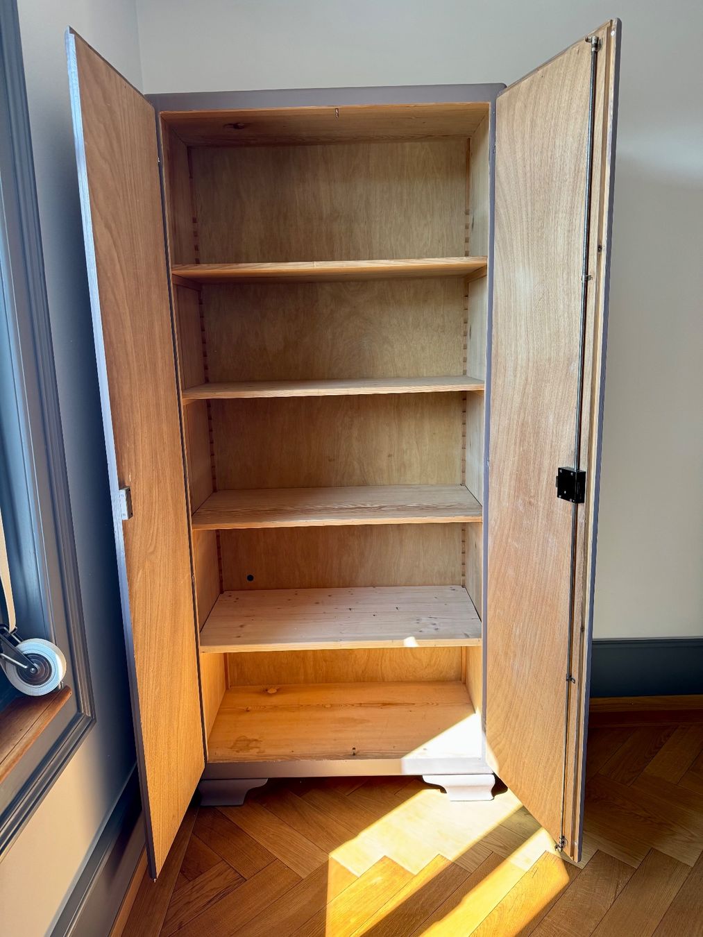 Schränke: Schöner massiver Schrank – Gebraucht aus Bern von jensstr1979 1