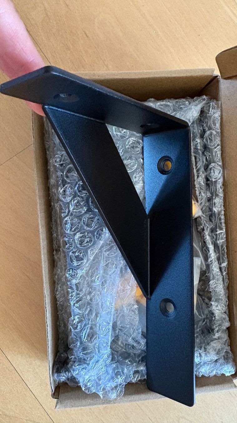 Regale: Black Metal Shelf Bracket, 10 x 15 cm – Neu und originalverpackt aus Adliswil von fashionholic 1