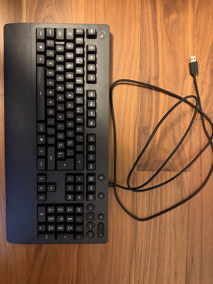 Logitech Tastiere: Logitech G213 Tastatur USB gebraucht – Usato da Teufen AR venduto da Bruno1234