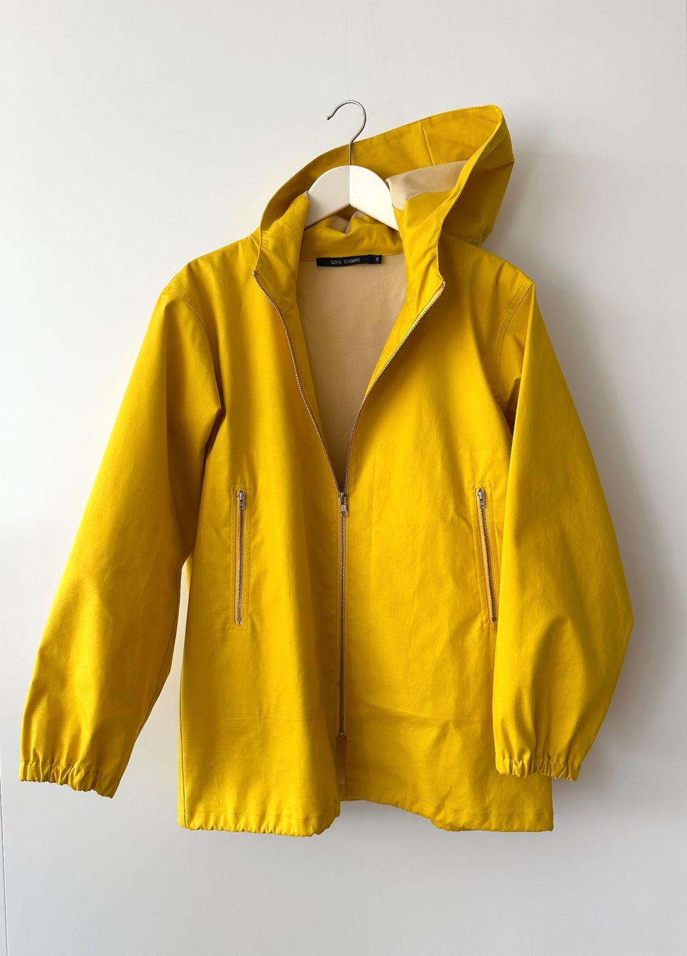 Giacche: Sofie D’Hoore Regenjacke – Usato da Zürich venduto da Secondbite